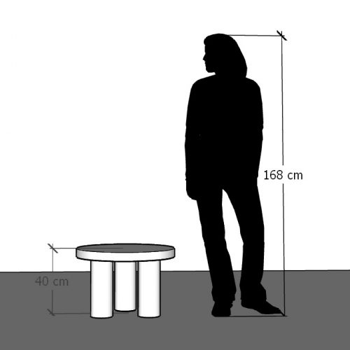 Wysokość stolika na trzech nogach 40 cm
