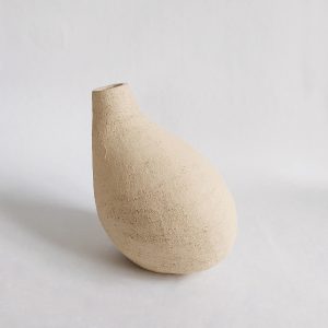 Duży wazon ceramiczny beżowy z gliny szamotowej, wys. 26,5 cm