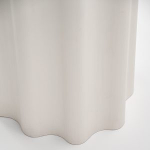 Duży stolik pomocniczy biały falowany 52x35 cm
