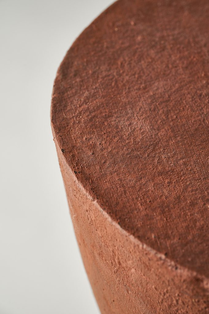 Ceramiczny blat stolika pomocniczego terakota